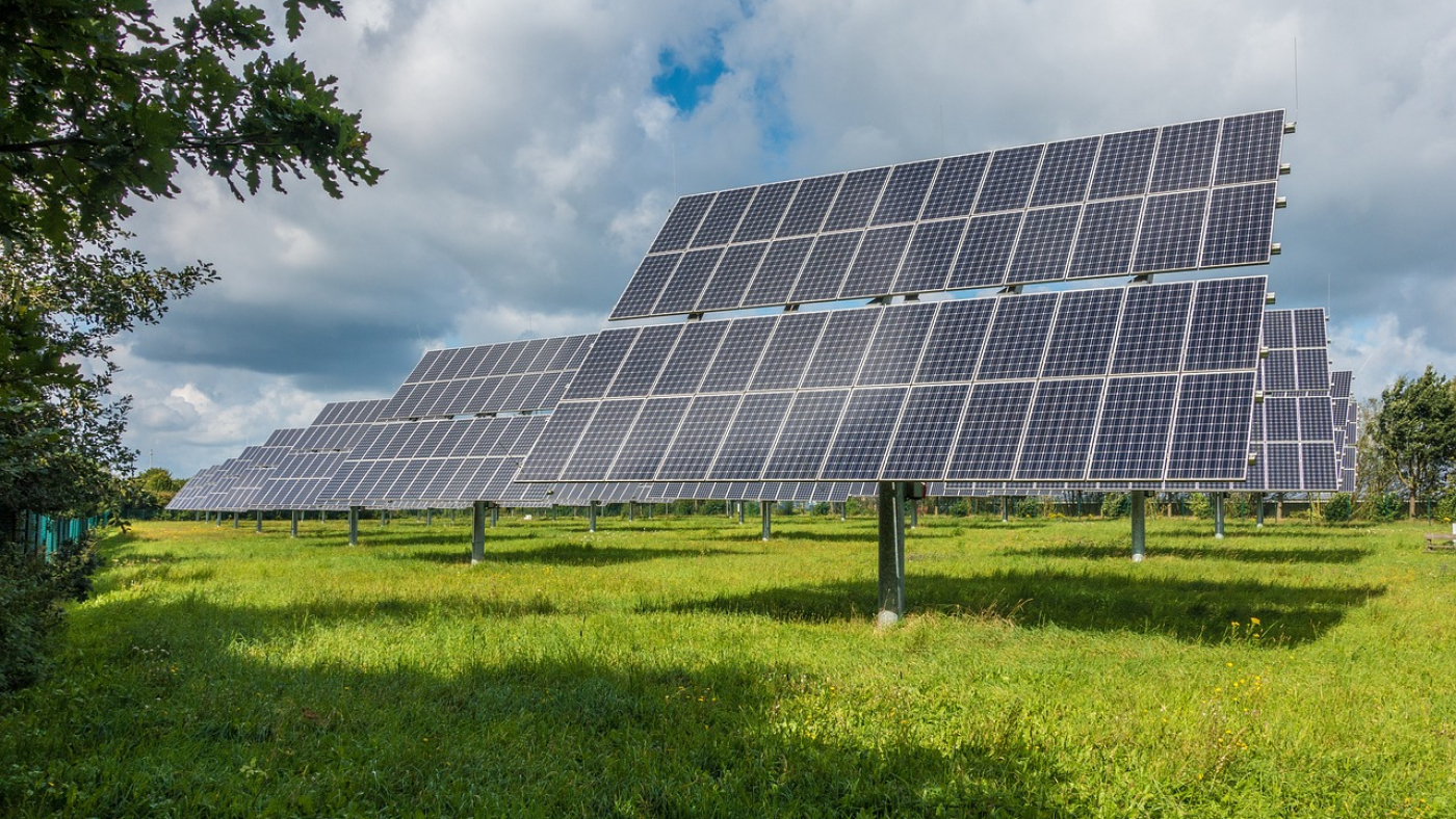 photovoltaic-system-gcfb788a68_1280
